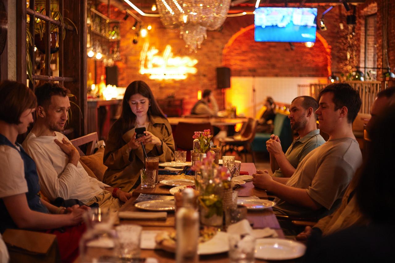 Инвест-ланч SPB Founders с Алексеем Карловым и Артёмом Зюрюкиным - фото №3 Инвест-ланч SPB Founders с Алексеем Карловым и Артёмом Зюрюкиным - фото №3 на Nethouse.Академия