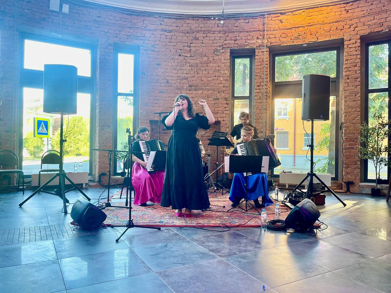 Мировые хиты | Neo-vintage - фото №5 Мировые хиты | Neo-vintage - фото №5 на Nethouse.Академия