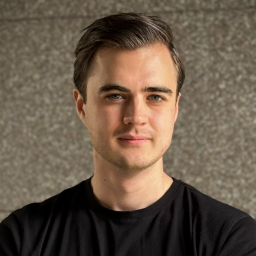 Дмитрий Антонов