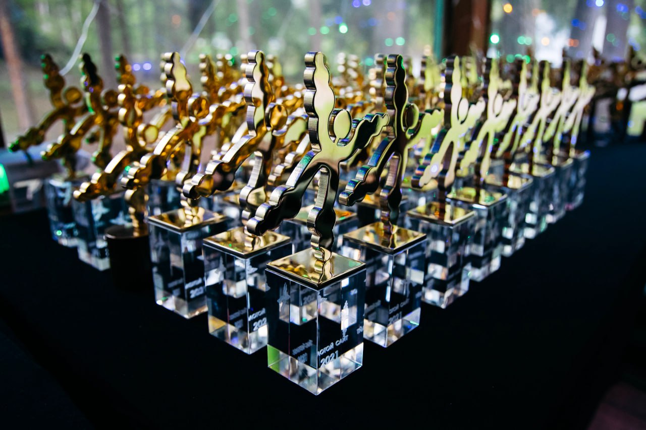 Обложка «Церемония награждения лауреатов конкурсов «Золотой сайт» и «Золотое приложение»»