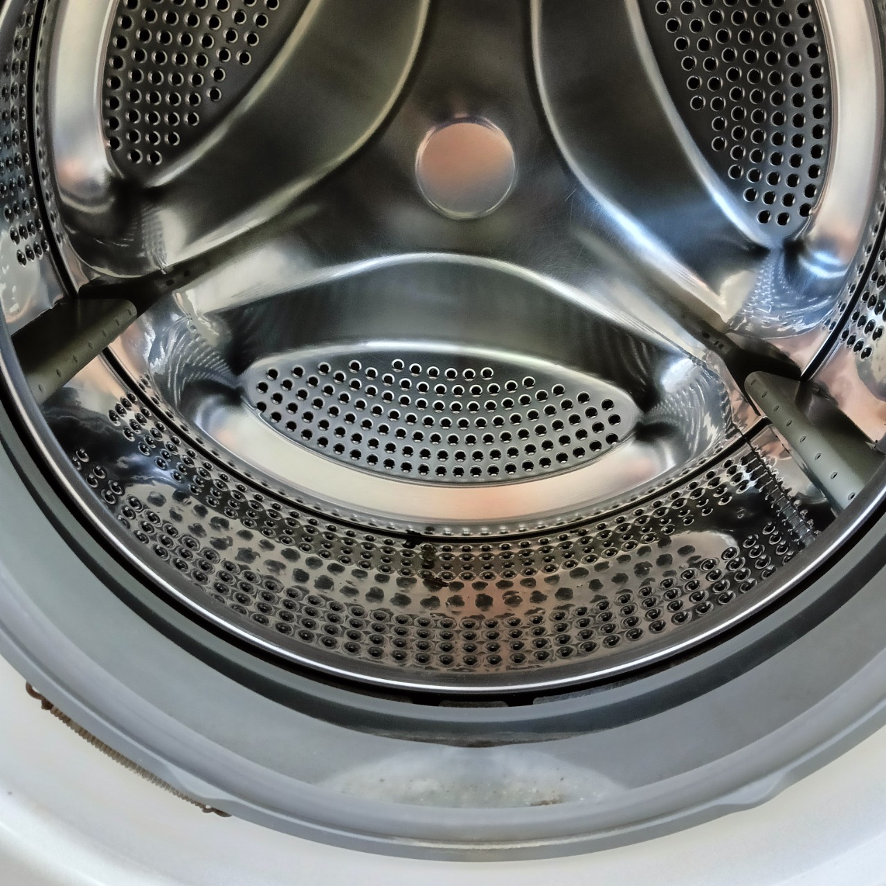 Техника для дома: Стиральная машина LG остальное - Ананас