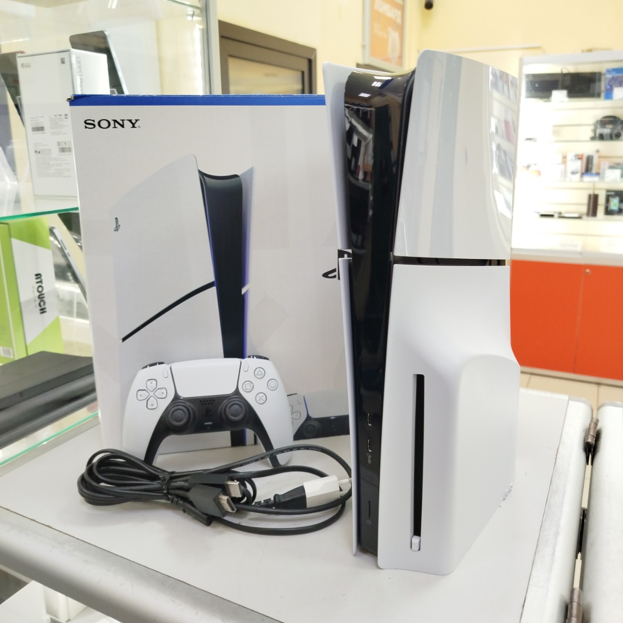 ТВ и видеотехника: Игровая приставка Sony Play station 5 1Tb Disc Version - На Строителей