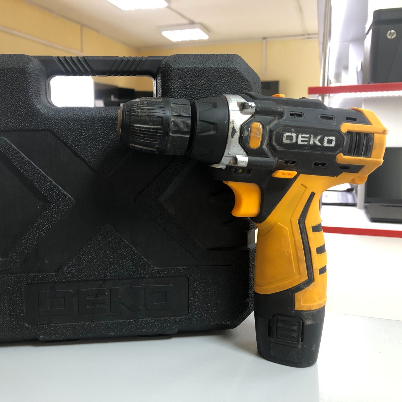 Инструмент: Шуруповерт Deko Banger 12V - Ремзавод