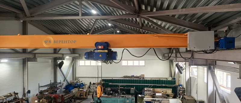 Монтаж кран-балки на производстве