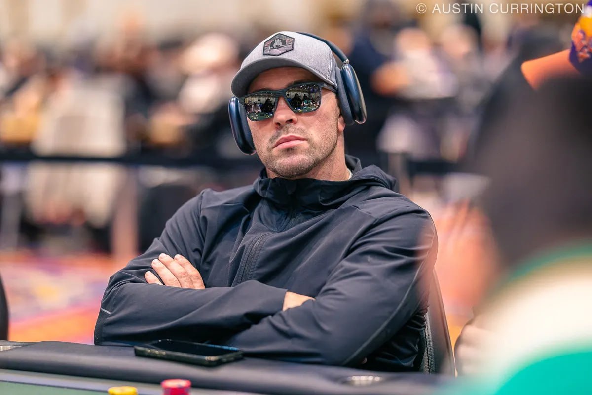 Экс-чемпион UFC Ковингтон не попал в ITM на $25 000 High Roller PLO