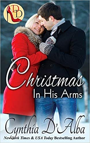 okumak Christmas in His Arms: A McCool Family/Reunited Lovers/Christmas Story (Dallas Debutantes)