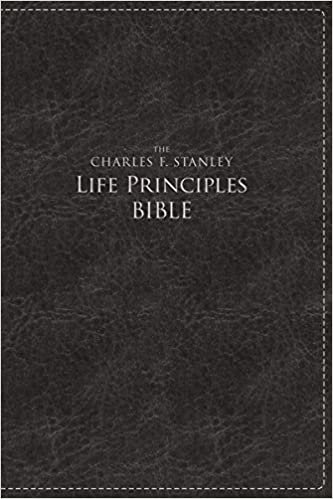 okumak Charles F. Stanley Life Principles Bible-NKJV-Large Print