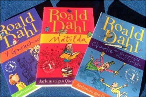okumak Pecyn Roald Dahl 4 (Matilda/Y Gwrachod/Charlie a&#39;r Esgynnydd Mawr Gwydr)