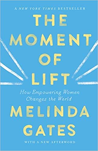 okumak The Moment of Lift: How Empowering Women Changes the World