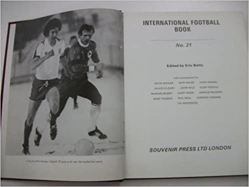 International Football Book: No. 21 indir