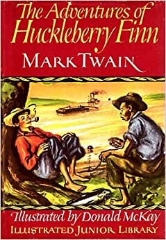 The Adventures of Huckleberry Finn (Illustrated Junior Library) indir