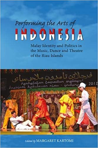Performing the Arts of Indonesia: Malay Identity and Politics in the Music, Dance and Theatre of the Riau Islands (NIAS Studies in Asian Topics) indir
