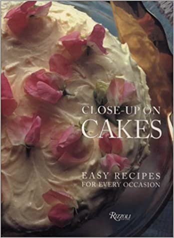 Close Up On Cakes: Easy Recipes for Every Occasion indir