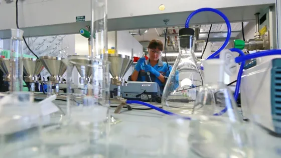 1766385897943263_7r_r8w-3-v1