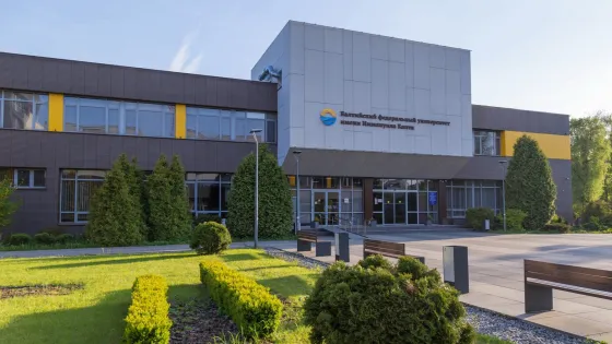 62a19425cd2b0779990142-v1