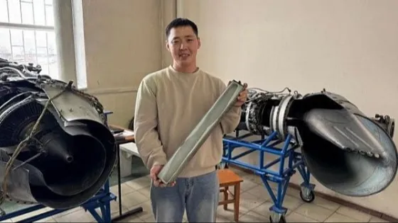 01KECZFE1J45QFQ4HZPZWX2DYW-v1