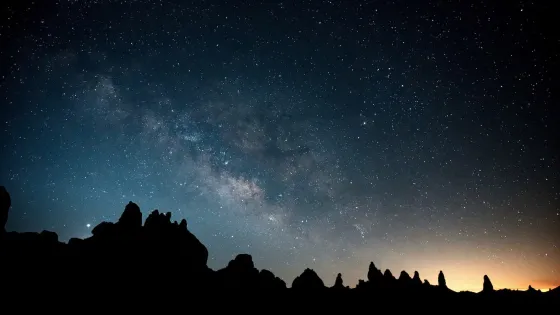 beautiful-sky-full-stars-trona-ca_181624-31703