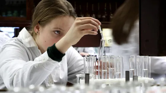 1771490272019946_IPx459B5