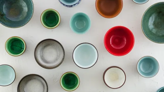 Разработана технология самоглазурующейся керамики