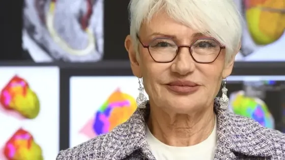 a33eed3f-5b6e-4a5f-a16a-43ac9e1daae8