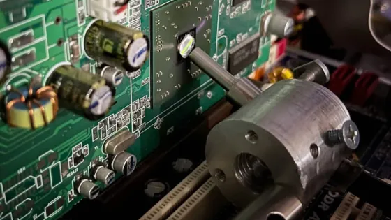 Risunok_2_Realizatsiya_metoda_lyuminestsentnoj_termometrii_v_mikroelektronike-v1