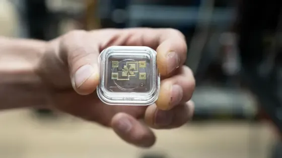 2b6f0c2b-31fb-43de-9ef4-94eea4bc7ad1-v1