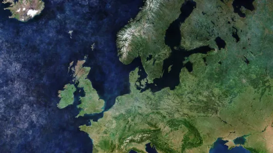 Cloud-free_Europe-1536x864-1