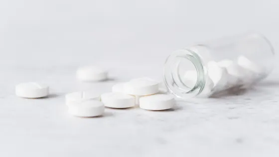 pills-with-glass-jar-v1