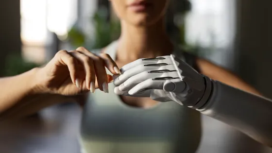 front-view-woman-with-prosthetic-arm