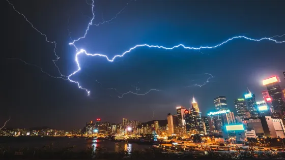 lightning-strike-modern-urban-city-night_181624-16770