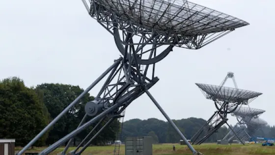 low-angle-shot-radio-telescope-near-westerbork-netherlands_181624-45509.jpg