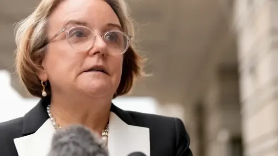 05bf269f-8bad-4556-9807-5f8ab00e31e7