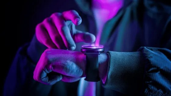 futuristic-hologram-smartwatch-wearable-technology-v1