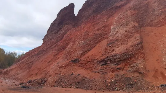 Otval-gorelogo-terrikona-v-p.-SHahta-scaled