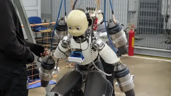 7fe08285-98a8-4992-9d1c-1f7ececb9db4