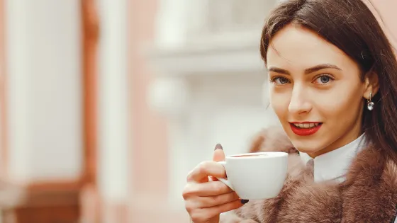 beautiful-girl-drinks-coffee-v1
