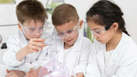 curious-kids-doing-chemical-experiment-school-v1