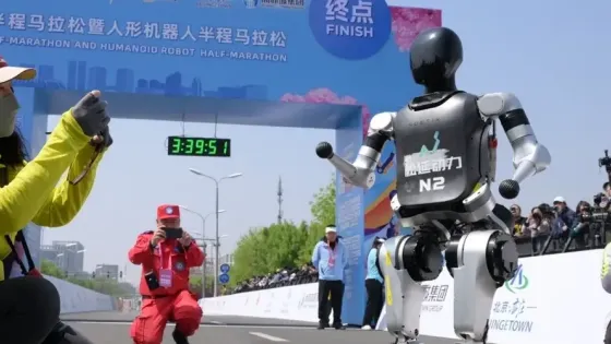 b07ccbda-670d-4baa-b798-00b393e2bb9c