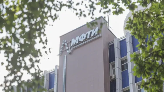 35770894844_5721d13bfe_z-v1