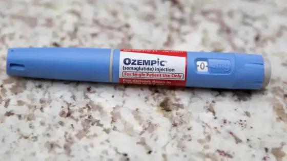 fb72804b-5bcd-4742-bb72-7a941dc5cb93