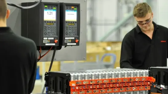 c47ff3df-1839-4147-a5c2-3ac3b197f404