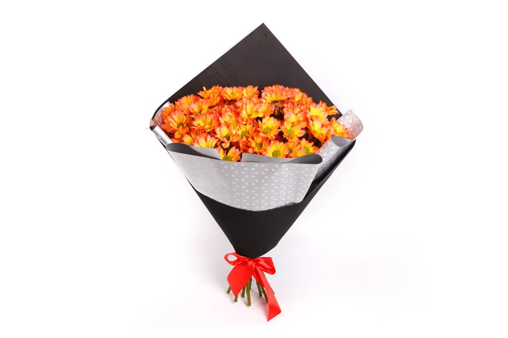 Букет 11 рыжих кустовых хризантем купить в Москве. Магазин floral-tale.ru