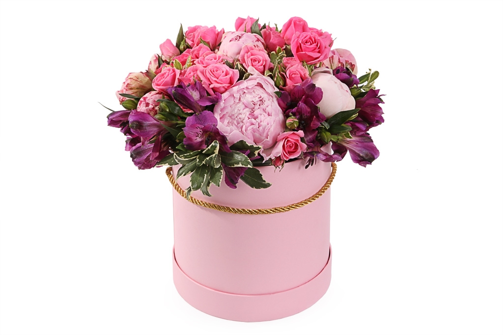 Букет Рассветный мираж в шляпной коробке купить в Москве - floral-tale