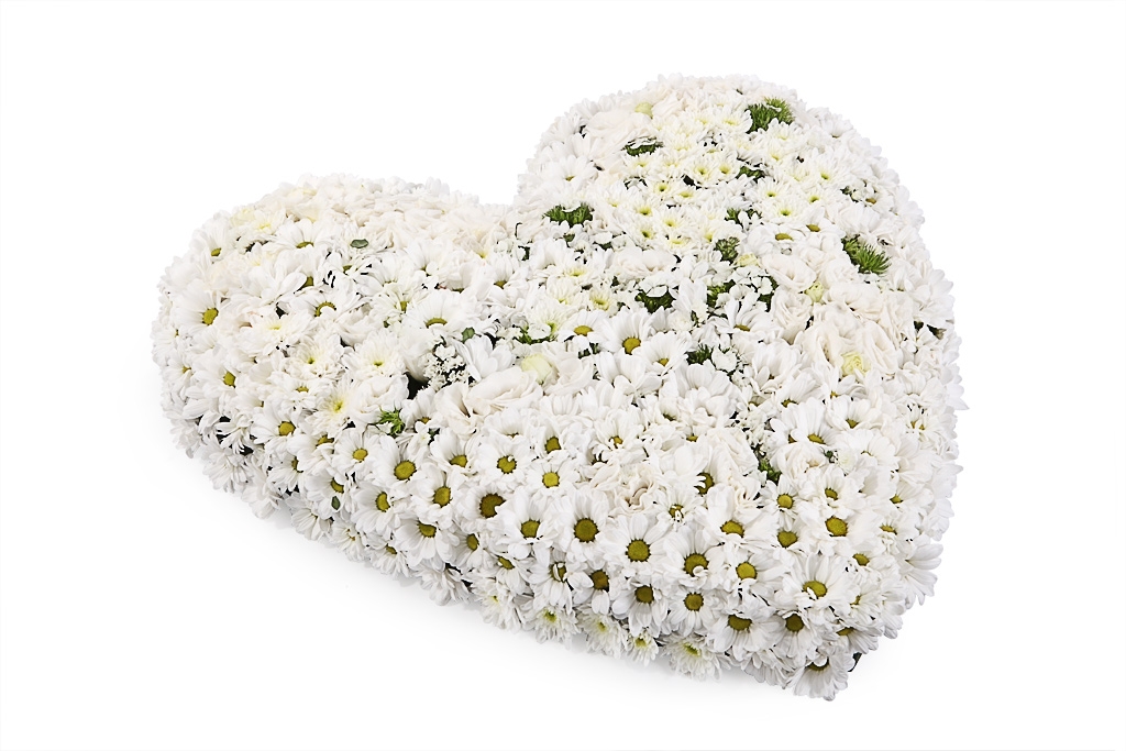 Букет Сердце хризантемы - купить в Москве: цены, круглосуточная доставка - Цветочная сказка