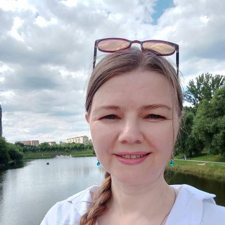 Анна Макарова