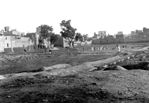 Сад Джаллианвала-Багх в Амритсаре в 1919 году после массового расстрела