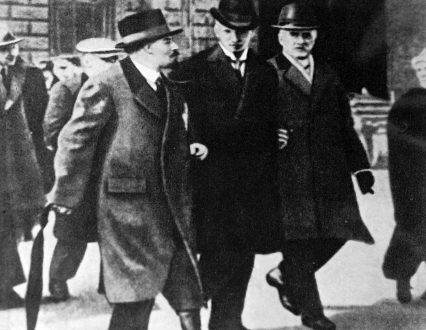 Владимир Ленин в Стокгольме по пути в Россию в апреле 1917 года