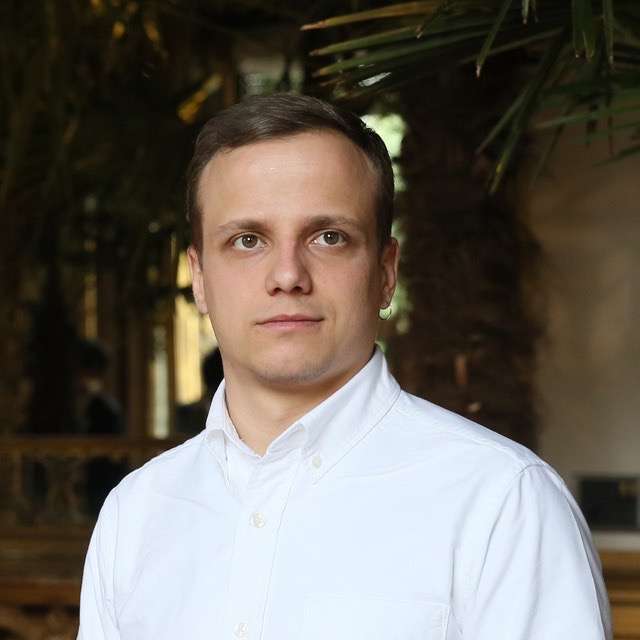 Геннадий Мартынов