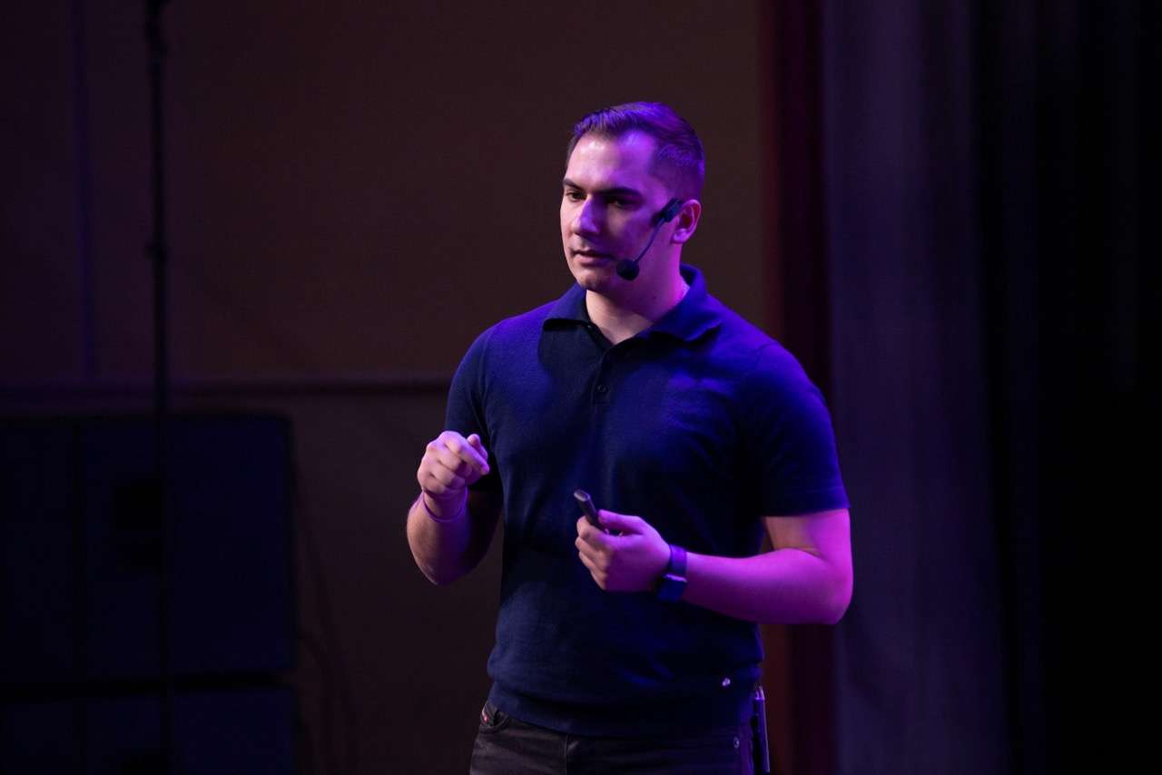 Тигран Симонян