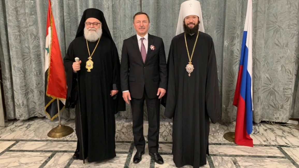 ロシア正教会の代表者の到着とキリスト教の文化と遺産の支援のための財団に敬意を表してシリアのロシア大使館でのレセプション